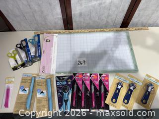 MaxSold Auction: Crafting Tools Kit with Cricut Mats, X-ACTO Knives & Cutters - Warwick (Rhode Island, USA) SELLER MANAGED Reseller Online Auction - Warwick Avenue