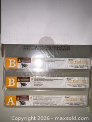 MaxSold Auction: Cricut Cutting & Embossing Plates (A & B) for Cuttlebug  - Warwick (Rhode Island, USA) SELLER MANAGED Reseller Online Auction - Warwick Avenue