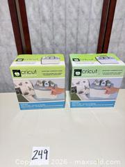 MaxSold Auction: Cricut Jukebox Cartridge Storage/Selector (2) White/Gray - Warwick (Rhode Island, USA) SELLER MANAGED Reseller Online Auction - Warwick Avenue