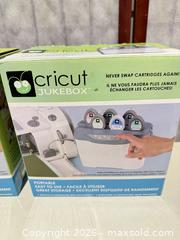 MaxSold Auction: Cricut Jukebox Cartridge Storage/Selector (2) White/Gray - Warwick (Rhode Island, USA) SELLER MANAGED Reseller Online Auction - Warwick Avenue