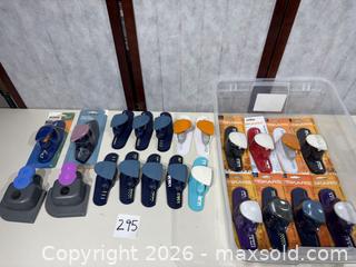 MaxSold Auction: Fiskars Border Punches - Warwick (Rhode Island, USA) SELLER MANAGED Reseller Online Auction - Warwick Avenue