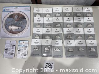 MaxSold Auction: Martha Stewart Circle Cutter with Replacement Blades, White - Warwick (Rhode Island, USA) SELLER MANAGED Reseller Online Auction - Warwick Avenue