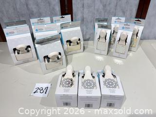 MaxSold Auction: Martha Stewart Crafts 11-Piece Paper Crafting Tools - Warwick (Rhode Island, USA) SELLER MANAGED Reseller Online Auction - Warwick Avenue