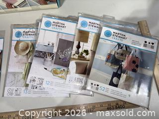 MaxSold Auction: Martha Stewart Crafts LED Light Table Craft Station + Stencils - Warwick (Rhode Island, USA) SELLER MANAGED Reseller Online Auction - Warwick Avenue
