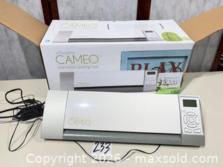 MaxSold Auction: Silhouette CAMEO Electronic Cutting Machine - Warwick (Rhode Island, USA) SELLER MANAGED Reseller Online Auction - Warwick Avenue
