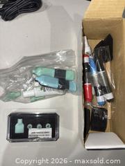 MaxSold Auction: Slice Cordless Design Cutter Electronic Die Cutter - Mint/Teal - Warwick (Rhode Island, USA) SELLER MANAGED Reseller Online Auction - Warwick Avenue