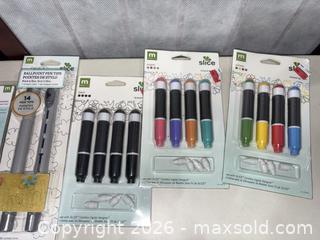 MaxSold Auction: Slice Craft Tool Set with Replacement Blades & Accessories - Warwick (Rhode Island, USA) SELLER MANAGED Reseller Online Auction - Warwick Avenue