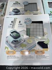 MaxSold Auction: Slice Hands-Free Cutting Kit Lot with 12x12 Glass Cutting Mat - Warwick (Rhode Island, USA) SELLER MANAGED Reseller Online Auction - Warwick Avenue