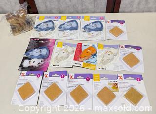 MaxSold Auction: Xyron Adhesive Runners, Refill Cartridges & Eraser Pads (15 pcs) - Warwick (Rhode Island, USA) SELLER MANAGED Reseller Online Auction - Warwick Avenue