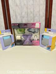 MaxSold Auction: Xyron Multi-Tool Value Pack with 2 Adhesive Runners - Warwick (Rhode Island, USA) SELLER MANAGED Reseller Online Auction - Warwick Avenue