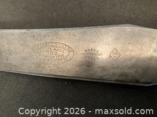 MaxSold Auction: Antique Sterling Silver Decorated Carving Set - North Vancouver (British Columbia, Canada) PARTNER MANAGED Downsizing Online Auction - 14th Street West