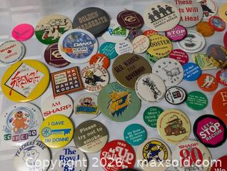 MaxSold Auction: large Button Collection lot - South Frontenac (Ontario, Canada) SELLER MANAGED Downsizing Online Auction - Battersea Road