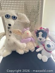 MaxSold Auction: Lot of 4 Plush Stuffed Animals — Multicolor - Welland (Ontario, Canada) SELLER MANAGED Reseller Online Auction -  Stern Drive