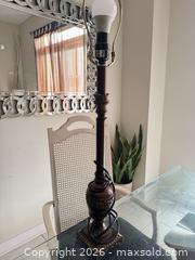MaxSold Auction: Vintage Metal Table Lamp with Bronze Finish and Brass Accents - Welland (Ontario, Canada) SELLER MANAGED Reseller Online Auction -  Stern Drive
