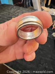 MaxSold Auction: 2x Silver Sterling 925 spinner rings - Vancouver (British Columbia, Canada) PARTNER MANAGED Commercial Liquidation Online Auction -  East Hastings