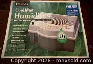 MaxSold Auction: Holmes Cool Mist Humidifier - Vancouver (British Columbia, Canada) PARTNER MANAGED Commercial Liquidation Online Auction -  East Hastings