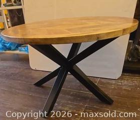 MaxSold Auction: Round Wood Top Table with Metal Base, Made in India - Vancouver (British Columbia, Canada) PARTNER MANAGED Commercial Liquidation Online Auction -  East Hastings