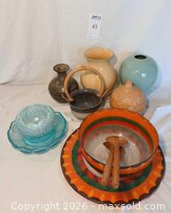 MaxSold Auction: Art Glass & Serveware - Fremont (California, USA) PARTNER MANAGED Estate Sale Online Auction - Las Palmas Avenue