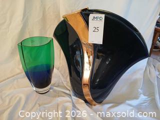 MaxSold Auction: Art Glass Vases - Fremont (California, USA) PARTNER MANAGED Estate Sale Online Auction - Las Palmas Avenue