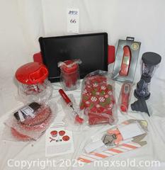 MaxSold Auction: Chop and Bake - Fremont (California, USA) PARTNER MANAGED Estate Sale Online Auction - Las Palmas Avenue