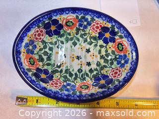 MaxSold Auction: Four Small Polish Dishes - Fremont (California, USA) PARTNER MANAGED Estate Sale Online Auction - Las Palmas Avenue