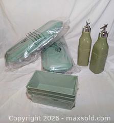 MaxSold Auction: Green Eggs and Pans - Fremont (California, USA) PARTNER MANAGED Estate Sale Online Auction - Las Palmas Avenue