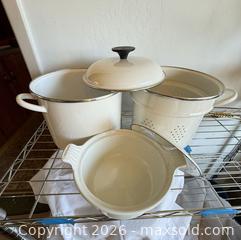 MaxSold Auction: Le Creuset Ceramic Kitchenware  - Fremont (California, USA) PARTNER MANAGED Estate Sale Online Auction - Las Palmas Avenue