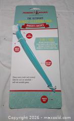 MaxSold Auction: Little Bundts, Little Loafs - Fremont (California, USA) PARTNER MANAGED Estate Sale Online Auction - Las Palmas Avenue