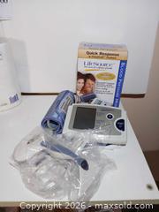 MaxSold Auction: Take Sonicare - Fremont (California, USA) PARTNER MANAGED Estate Sale Online Auction - Las Palmas Avenue