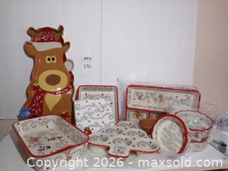 MaxSold Auction: Temp-tations Reindeer Dish and other Christmas Delights - Fremont (California, USA) PARTNER MANAGED Estate Sale Online Auction - Las Palmas Avenue