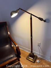 MaxSold Auction: Bombay Company Tilting Floor Lamp - Markham (Ontario, Canada) SELLER MANAGED Moving Online Auction - Winter Creek Crescent
