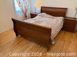 MaxSold Auction: Cherry Wood Queen Sleigh Bed - Markham (Ontario, Canada) SELLER MANAGED Moving Online Auction - Winter Creek Crescent