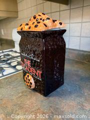 MaxSold Auction: Vintage 1990s President's Choice "The Decadent Chocolate Chip Cookie" Ceramic Cookie Jar - Markham (Ontario, Canada) SELLER MANAGED Moving Online Auction - Winter Creek Crescent