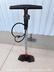 MaxSold Auction: Exercise Lot - Burlington (Ontario, Canada) PARTNER MANAGED Downsizing Online Auction - Cumberland Avenue (STORAGE)