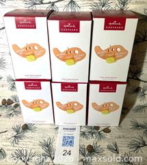 MaxSold Auction: 6 pc - Hallmark Ornament - Lakeland (Florida, USA) SELLER MANAGED Downsizing Online Auction - West Socrum Loop Road