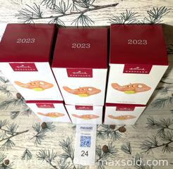MaxSold Auction: 6 pc - Hallmark Ornament - Lakeland (Florida, USA) SELLER MANAGED Downsizing Online Auction - West Socrum Loop Road
