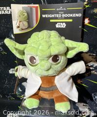 MaxSold Auction: Star Wars - 2 pieces Yoda - Lakeland (Florida, USA) SELLER MANAGED Downsizing Online Auction - West Socrum Loop Road