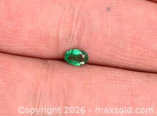 MaxSold Auction: BEAUTIFUL!! (0.51ct)  Light green Colombian oval natural emerald Gemstone - Toronto (Ontario, Canada) SELLER MANAGED Downsizing Online Auction - Queen Street East