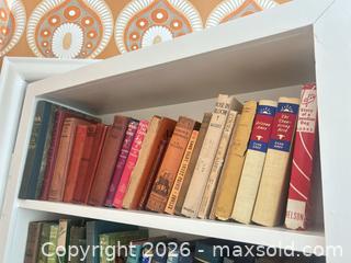 MaxSold Auction: Assorted Vintage Hardcover Fiction & Children's Books (Pre-1950–1979) B - Toronto (Ontario, Canada) Downsizing Online Auction - Century Drive