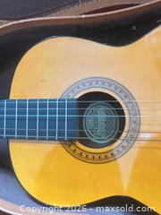 MaxSold Auction: Hondo H624 Classical  Guitar B - Toronto (Ontario, Canada) Downsizing Online Auction - Century Drive