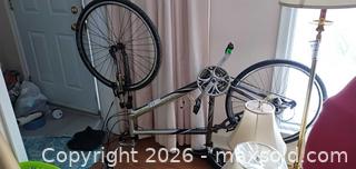 MaxSold Auction: Trek 21-inch Bicycle A - Toronto (Ontario, Canada) Downsizing Online Auction - Century Drive