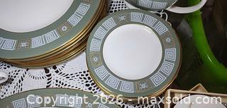 MaxSold Auction: Wedgwood Porcelain Dinnerware Assortment A - Toronto (Ontario, Canada) Downsizing Online Auction - Century Drive