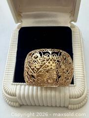 MaxSold Auction: 14kt yellow gold marked Italy wide filigree ring  - Oshawa (Ontario, Canada) SELLER MANAGED Estate Sale Online Auction -  Maddock Drive