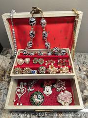 MaxSold Auction: Large lot of Vintage costume jewelry with antique French jewelry box - Oshawa (Ontario, Canada) SELLER MANAGED Estate Sale Online Auction -  Maddock Drive