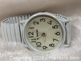 MaxSold Auction: 20 Watches / random makes / models - Idaho Springs (Colorado, USA) PARTNER MANAGED Estate Sale Online Auction - Idaho Street