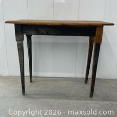 MaxSold Auction: Early Primitive Wood Console Table – Rustic  - Toronto (Ontario, Canada) SELLER MANAGED Downsizing Online Auction - Esandar Drive (STORAGE)