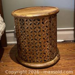 MaxSold Auction: West Elm Carved Wood Drum Side Table / Stool – Mango Wood  - Toronto (Ontario, Canada) SELLER MANAGED Downsizing Online Auction - Esandar Drive (STORAGE)