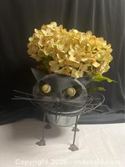 MaxSold Auction: Metal Cat Decor with Faux Floral Arrangement – Organic Accent - Campbell (California, USA) SELLER MANAGED Downsizing Online Auction - Dell Avenue 