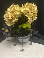 MaxSold Auction: Metal Cat Decor with Faux Floral Arrangement – Organic Accent - Campbell (California, USA) SELLER MANAGED Downsizing Online Auction - Dell Avenue 