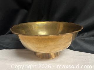 MaxSold Auction: Mid century Pedestal Brass Decorative Bowl/Catchall Bowl - Campbell (California, USA) SELLER MANAGED Downsizing Online Auction - Dell Avenue 